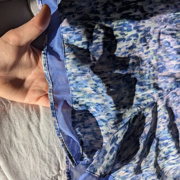 Athleta High-Rise Mesh Racer Run 3' Short - Small - Picture 5 of 9